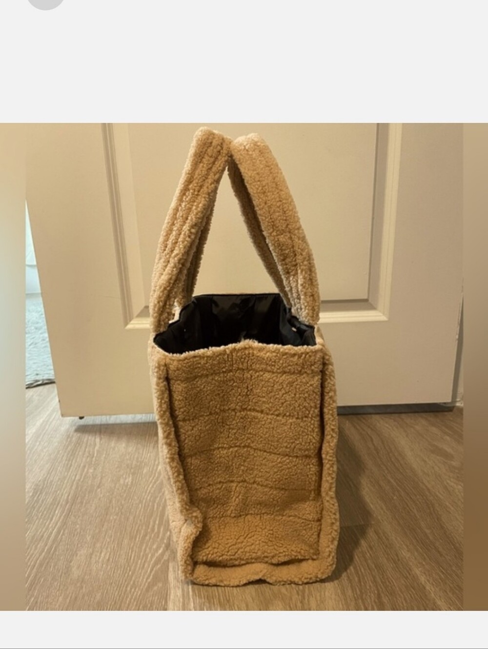Victoria's Secret Weekender Shearling Logo Tote NWT - Picture 4 of 6